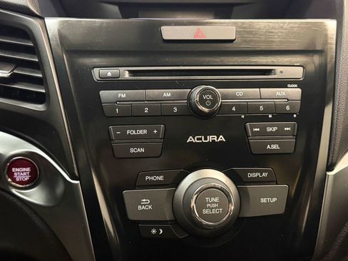 Used 2013 Acura ILX FWD image 32