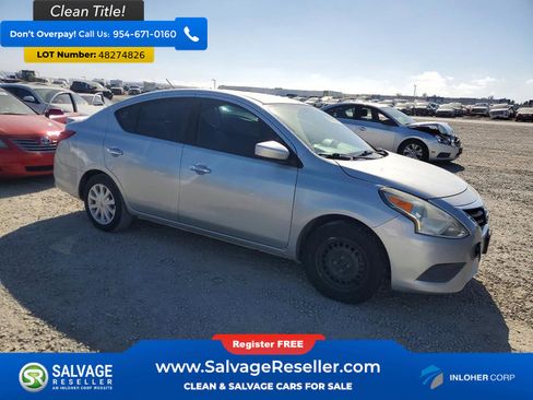 Used 2017 Nissan Versa SV FWD image 5