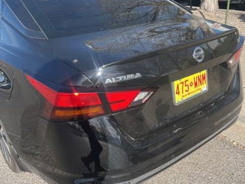 Used 2019 Nissan Altima 2.5 SV image 9