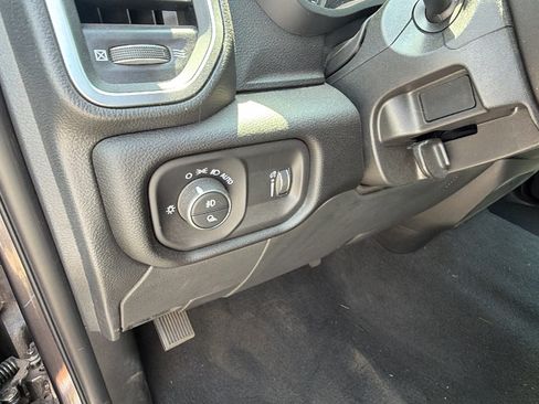 Used 2026 RAM 2500 Big Horn AWD/4WD image 24