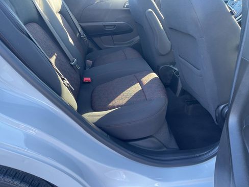 Used 2019 Chevrolet Sonic LT w/ RS Package image 17