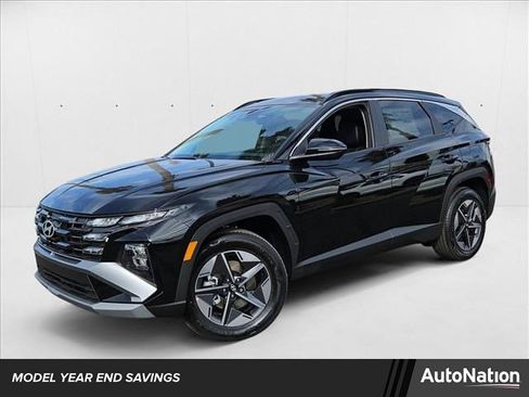 New 2025 Hyundai Tucson SEL image 1