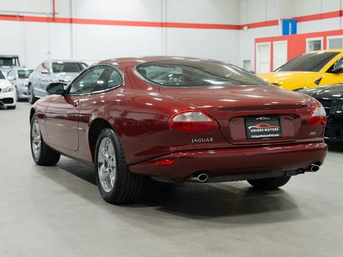 Used 1999 Jaguar XK8 Coupe image 4