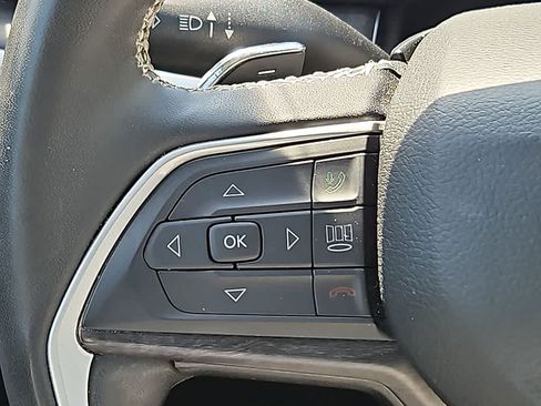 Used 2023 Jeep Grand Cherokee L Limited AWD/4WD image 21