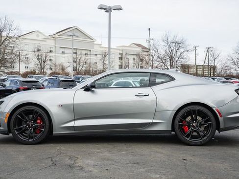 Used 2023 Chevrolet Camaro SS image 4