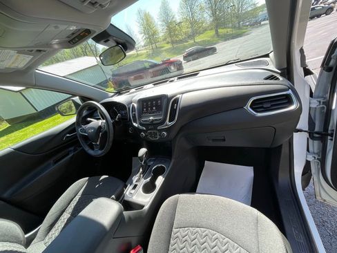 Certified 2024 Chevrolet Equinox LT AWD/4WD image 11