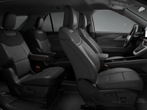 New 2026 Ford Explorer Active w/ Active Comfort Package AWD/4WD image 33
