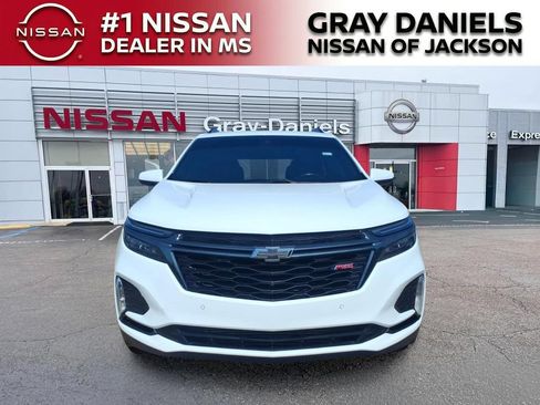 Used 2023 Chevrolet Equinox RS FWD image 7