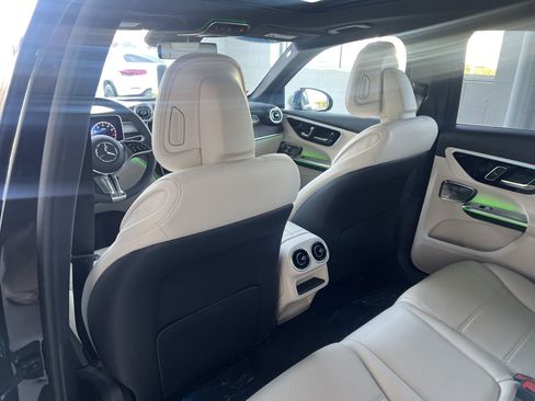 Certified 2025 Mercedes-Benz GLC 300 image 22