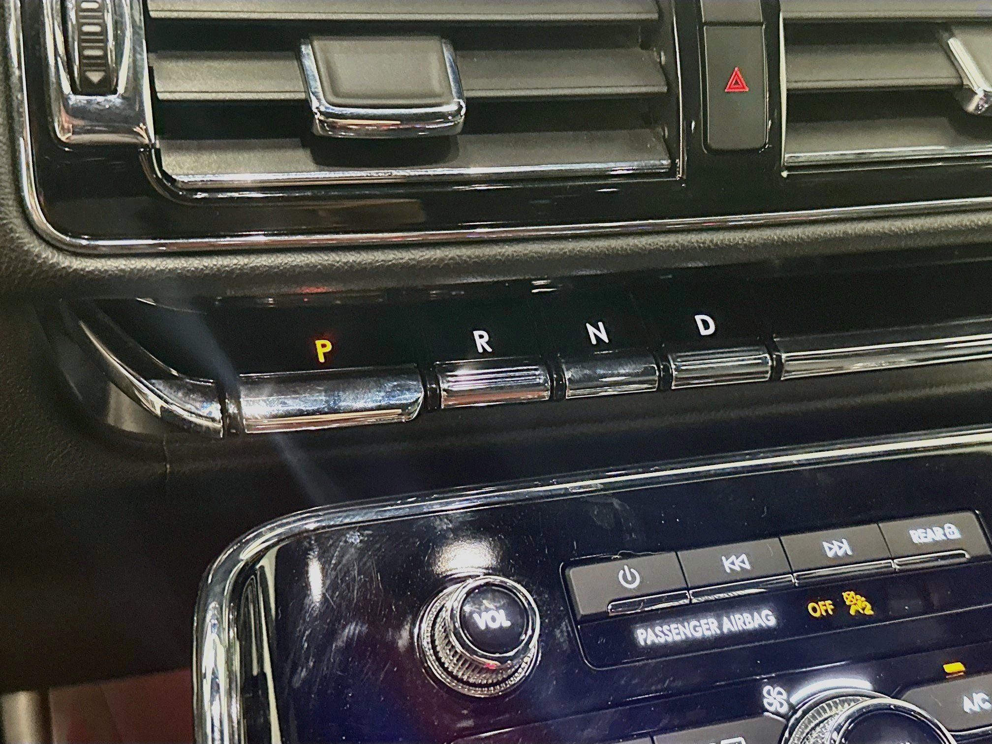 Used 2024 Lincoln Navigator Premiere AWD/4WD image 25