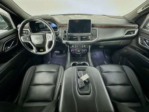 Used 2023 Chevrolet Tahoe Z71 w/ Z71 Off-Road Package AWD/4WD image 10