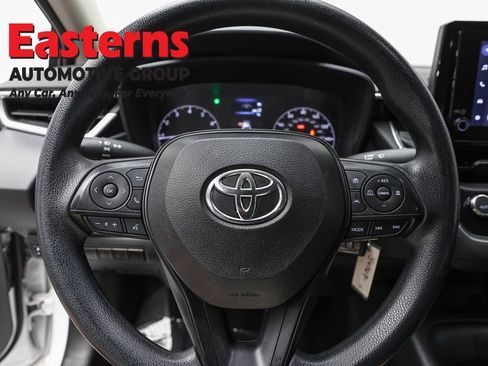Used 2024 Toyota Corolla LE FWD image 10
