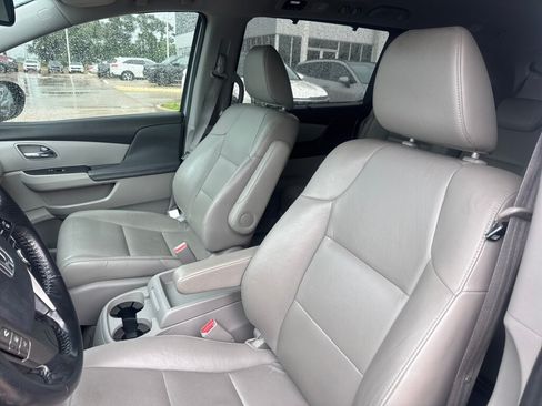 Used 2016 Honda Odyssey Touring Elite image 29