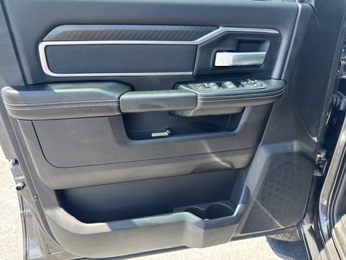 New 2026 RAM 3500 Big Horn AWD/4WD image 11