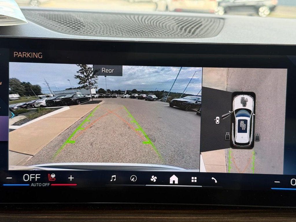 Used 2024 BMW X5 xDrive40i w/ Premium Package AWD/4WD image 20