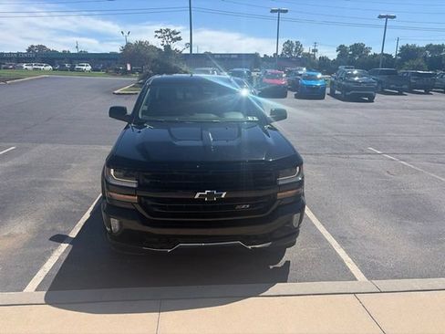 Used 2017 Chevrolet Silverado 1500 LT w/ All Star Edition AWD/4WD image 5