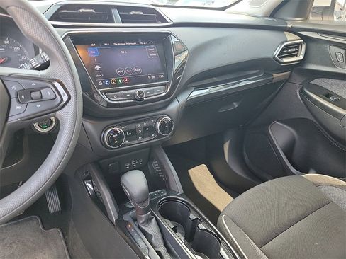 Used 2023 Chevrolet TrailBlazer LT w/ Convenience Package image 20
