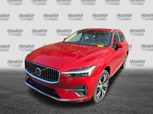 Used 2023 Volvo XC60 B5 Plus AWD/4WD image 7