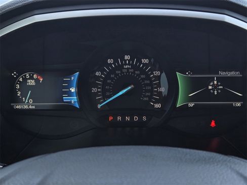 Used 2018 Ford Edge SEL w/ Equipment Group 201A image 6