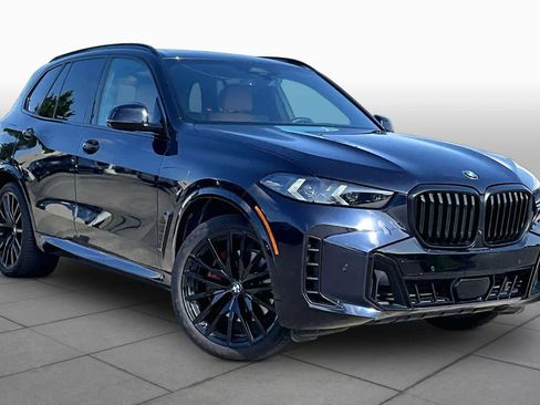 Used 2025 BMW X5 sDrive40i w/ M Sport Package RWD image 3
