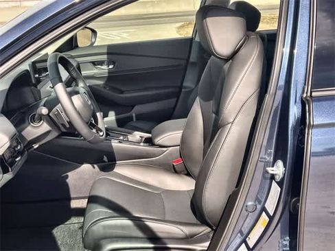 Certified 2025 Honda Accord EX-L image 11