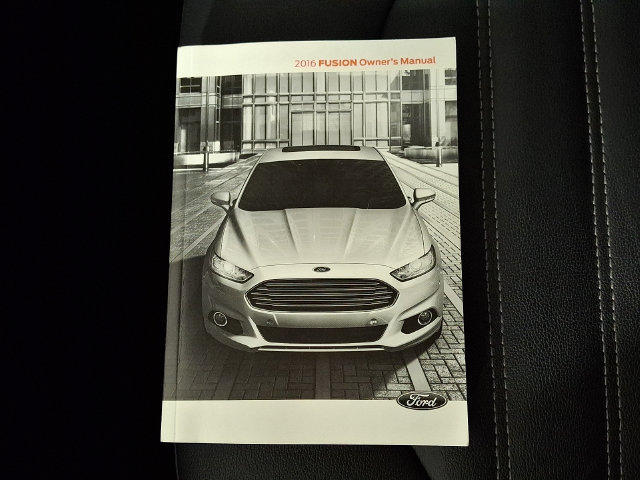 Used 2016 Ford Fusion SE w/ Equipment Group 202A FWD image 27