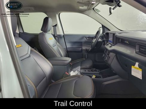 Used 2024 Ford Maverick Tremor w/ Tremor Off-Road Package AWD/4WD image 18