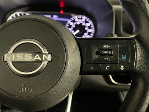 Certified 2022 Nissan Rogue SV AWD/4WD image 18