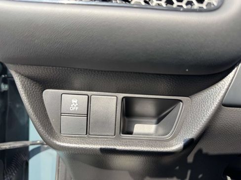 Used 2025 Honda HR-V Sport image 19