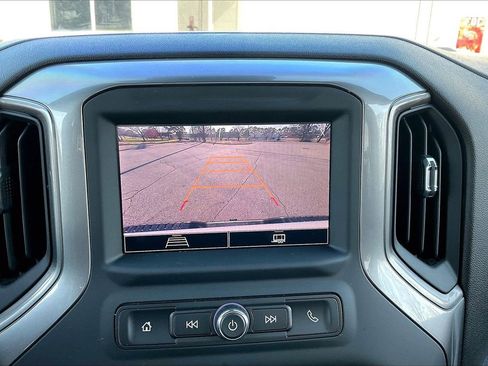 Used 2024 Chevrolet Silverado 2500 Custom w/ Custom Convenience Package image 14