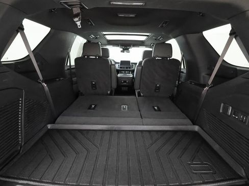 Used 2024 Chevrolet Tahoe RST w/ Luxury Package image 26