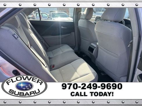 Used 2014 Toyota Camry L image 12