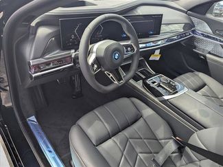 New 2026 BMW i7 xDrive60 video 3