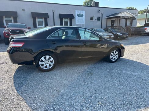 Used 2011 Toyota Camry FWD image 7