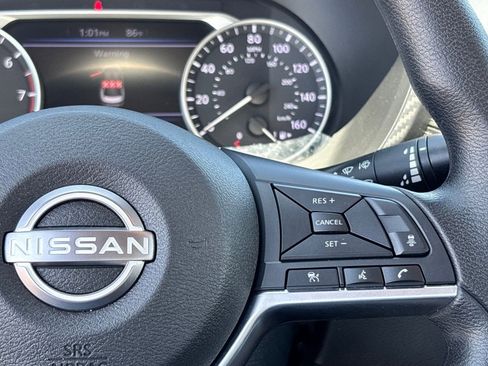 Used 2025 Nissan Sentra SV FWD image 20