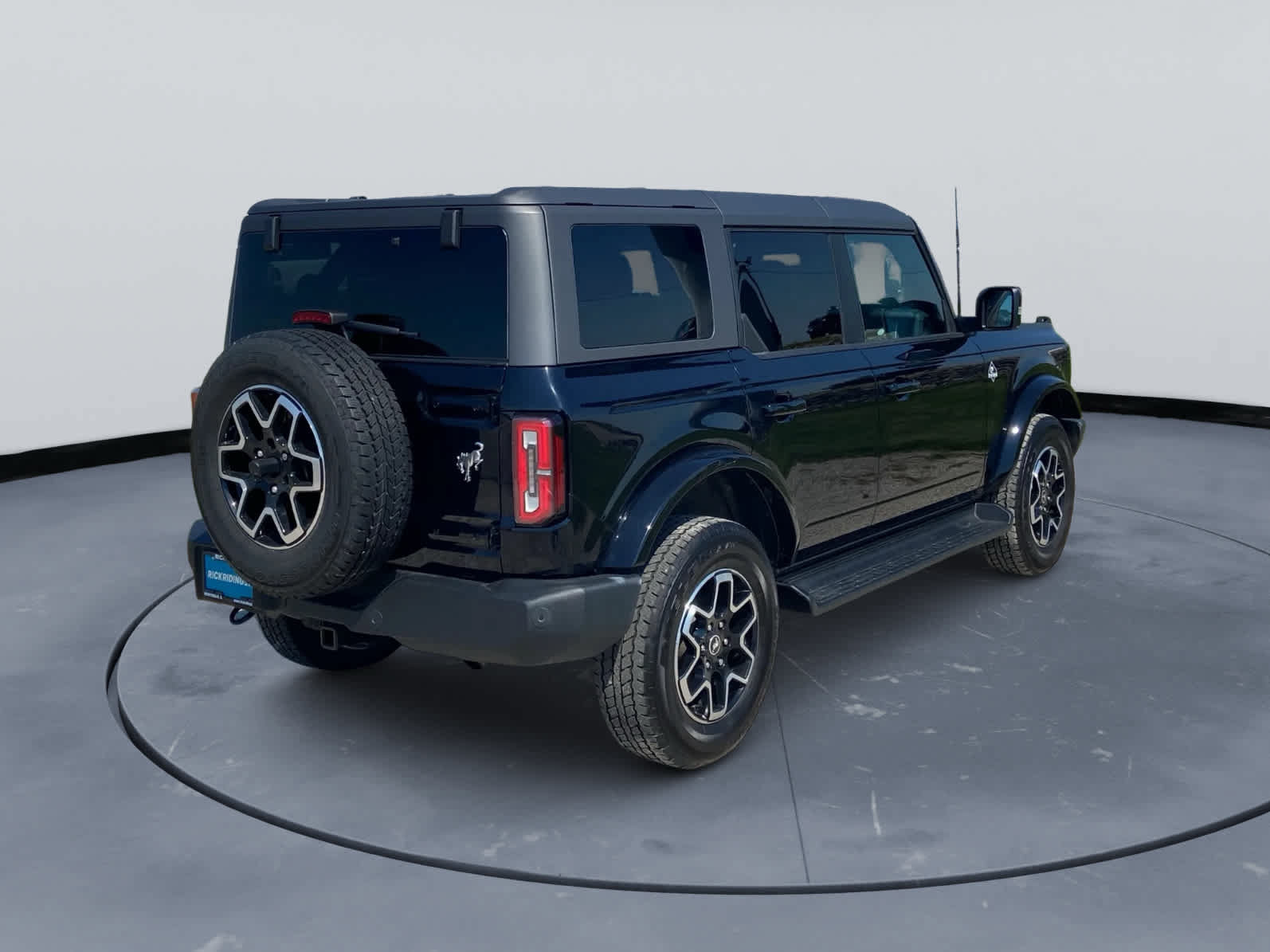 Used 2025 Ford Bronco Outer Banks AWD/4WD image 5