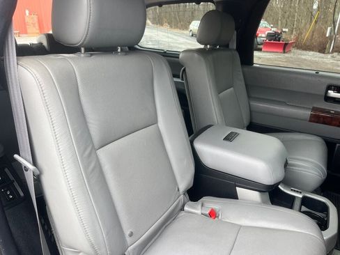Used 2008 Toyota Sequoia Platinum image 47