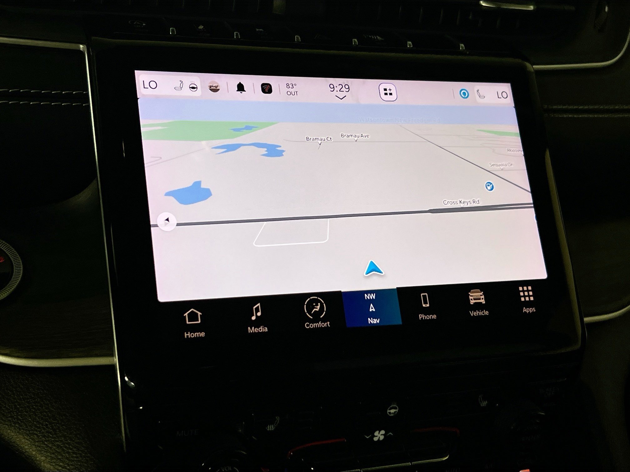 Used 2023 Jeep Grand Cherokee Limited AWD/4WD image 13