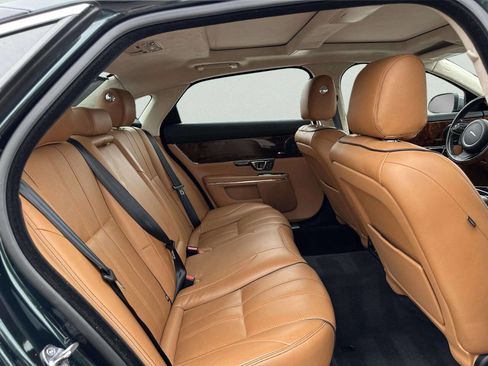 Used 2015 Jaguar XJ L Portfolio image 18