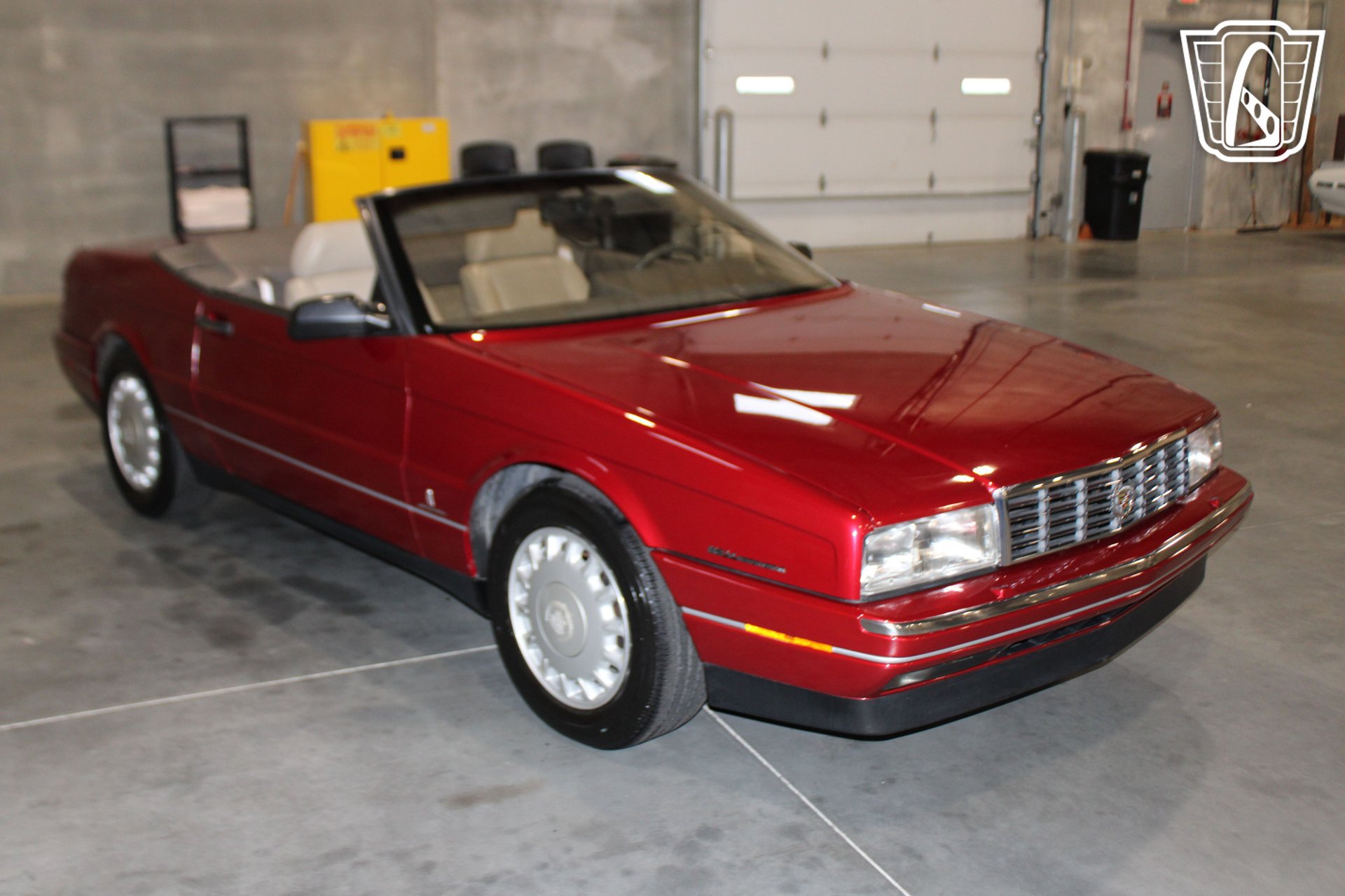 Used 1993 Cadillac Allante FWD image 7