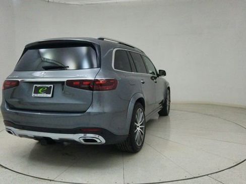 Used 2025 Mercedes-Benz GLS 450 4MATIC image 79