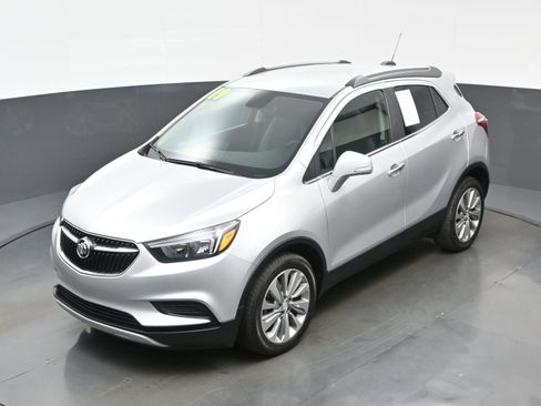 Used 2019 Buick Encore Preferred image 31