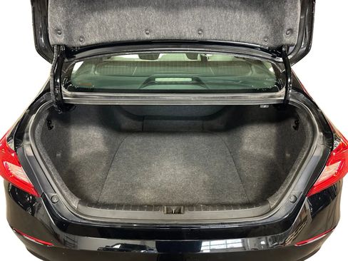 Used 2018 Honda Accord LX image 26