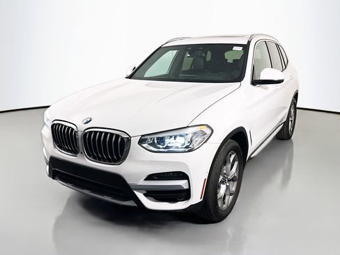 Used 2021 BMW X3 sDrive30i w/ Premium Package image 4