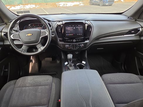 Used 2023 Chevrolet Traverse LT w/ LPO, Floor Liner Package image 25