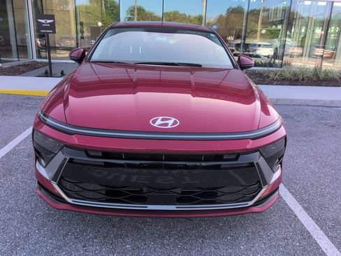 Used 2026 Hyundai Sonata SEL FWD image 2