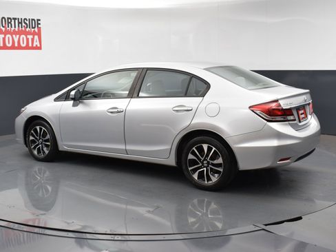Used 2015 Honda Civic EX image 2