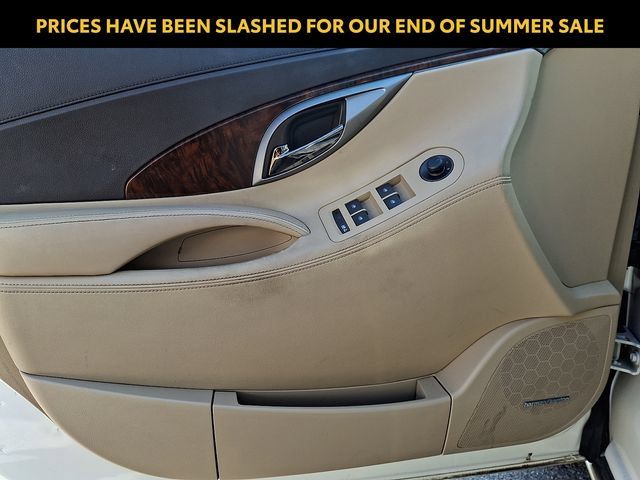 Used 2010 Buick LaCrosse CXS FWD image 13