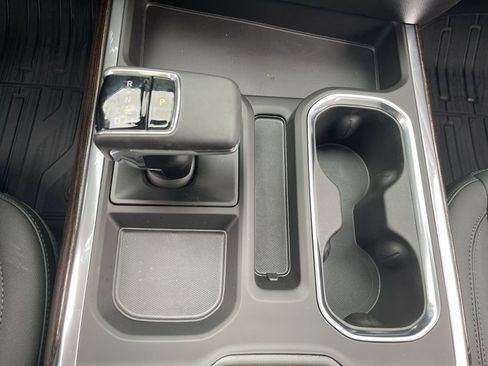 New 2026 GMC Sierra 1500 Elevation w/ Elevation Premium Package AWD/4WD image 16