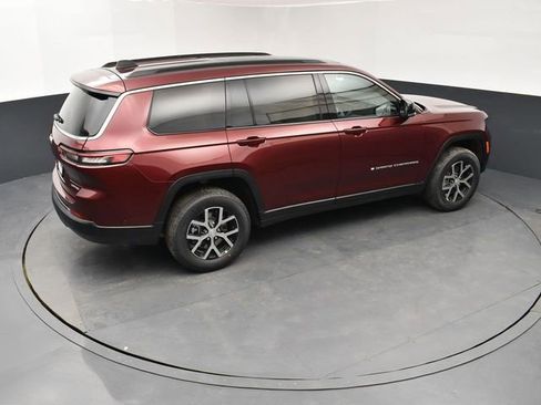 New 2025 Jeep Grand Cherokee L Limited w/ Trailer Tow Package image 15